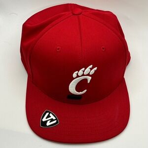 Top of the World Cincinnati Bearcats Hat Red Memory Fit Cap Mens One Size